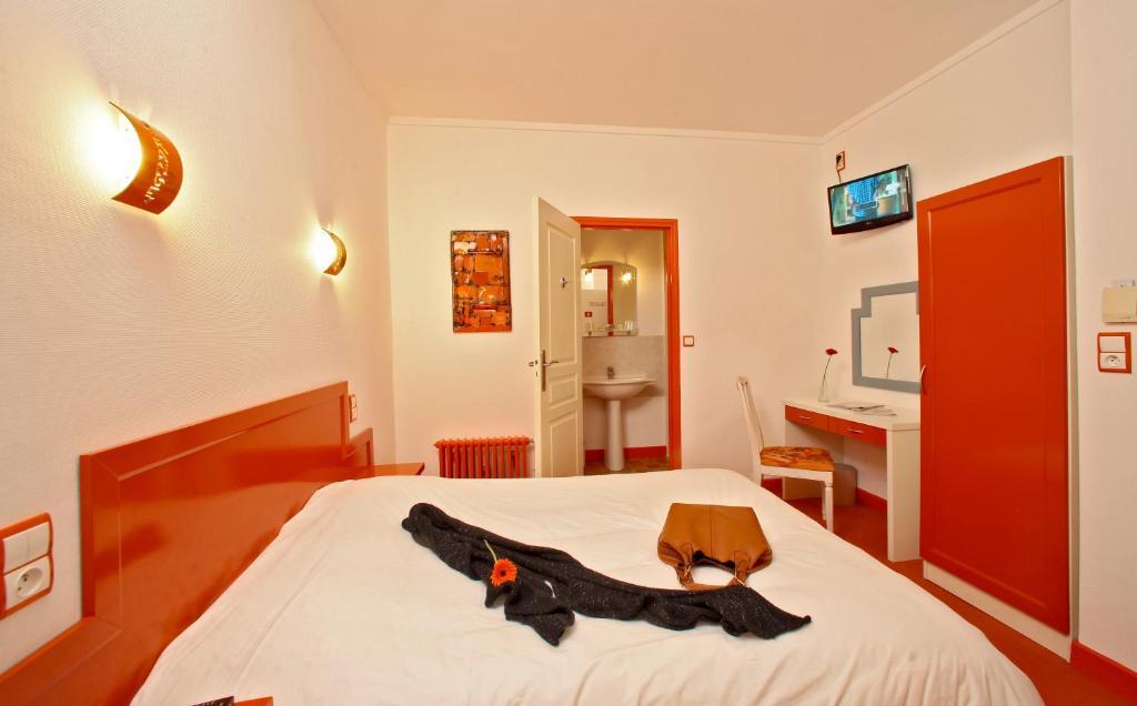 Hôtel Le Coin des Halles Cahors Quarto foto