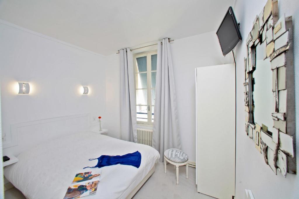 Hôtel Le Coin des Halles Cahors Quarto foto